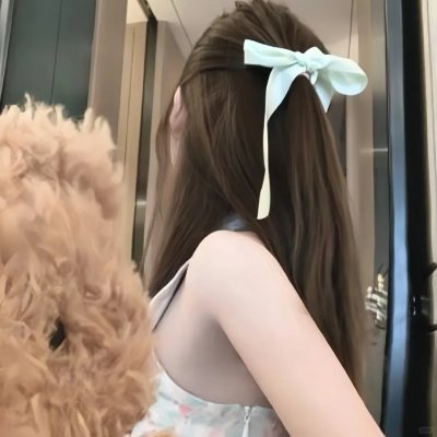神秘裸女